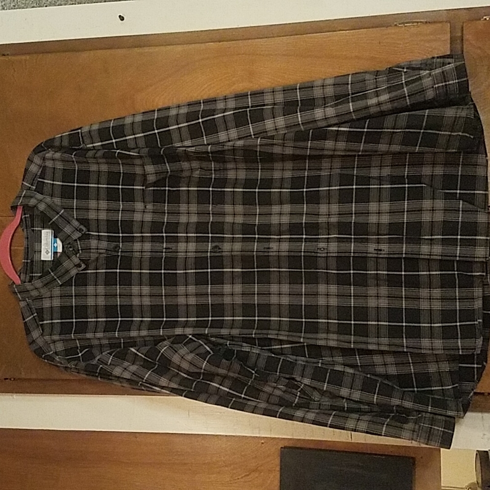 Columbia button-down lightweight plaid size 4xlt